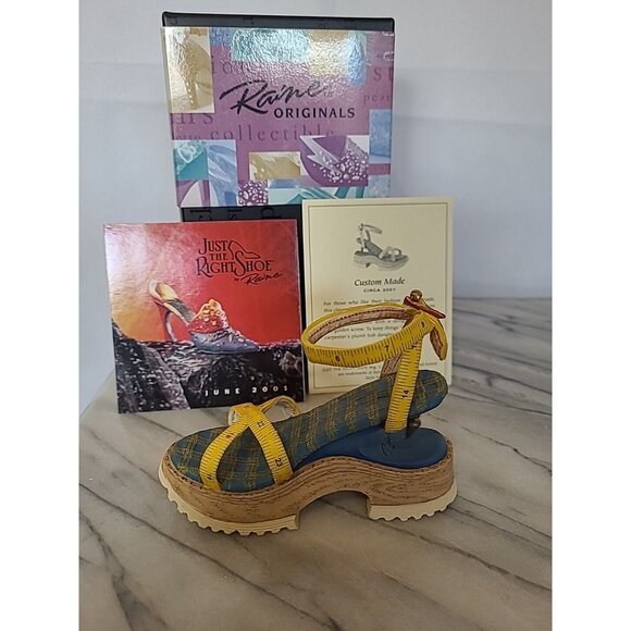 Just The Right Shoe 25115 Custom Made Miniature Resin Shoe by Raine 2001 - Picture 4 of 8